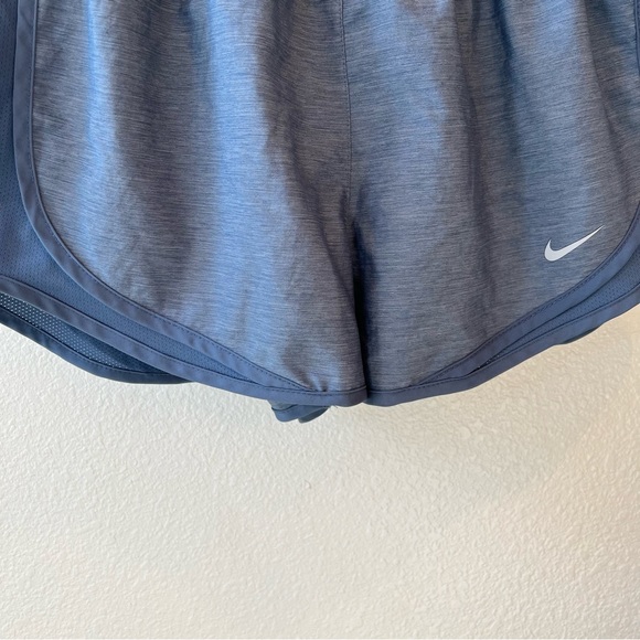 NIKE Running Shorts - Picture 2 of 10